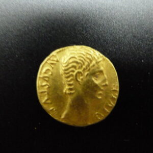 Aureus d’Auguste SPL frappé en 15 av. J.C. à Lyon