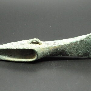 *** VENDU *** Hache en bronze à talon de type « Palstave »  1200 – 1500 av. J.C.