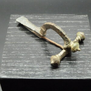 Fibule arbalète impériale en bronze  310 – 350 après JC