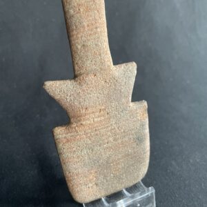 Figurine Levantine en grès veiné de type violon du début du 4ème millénaire av. J.C.
